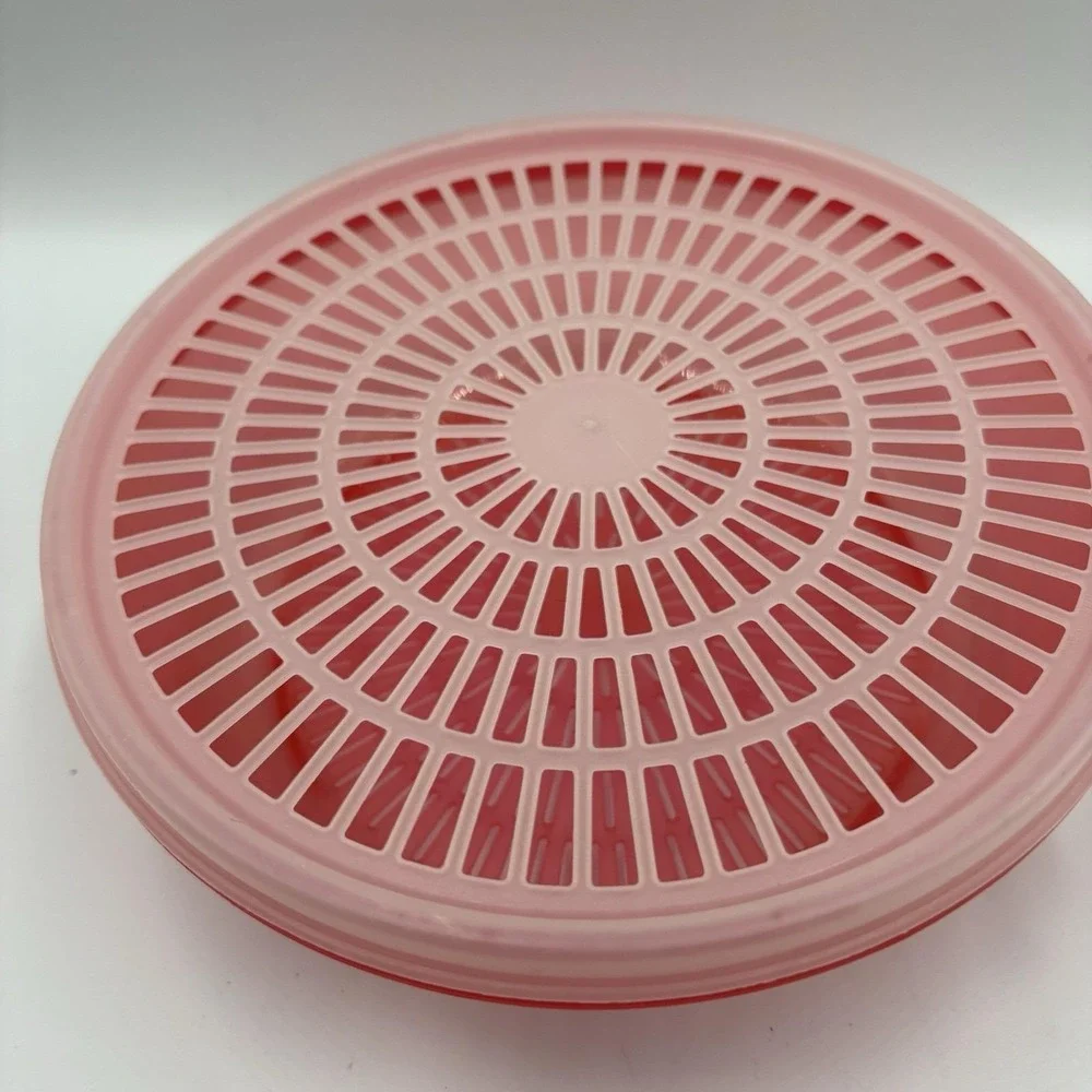 Tupperware Colander Strainer Bowl 1835 Flow Through Lid 3 Quart Red EUC